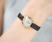 Overseas Chic ◇ antique vintage classic ancient Roman numeral gold-plated ladies watch mechanical movement watch