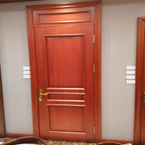 Fufull Gate log door Cano lacquered wood FM-095