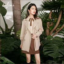 (MALL THE SAME PARAGRAPH) Iveli Short Jacket Jacket 2022 Summer clothes Little Subwind Girl 1D2160421