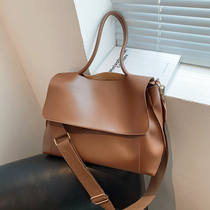 Fashion soft face large capacity bag female 2021 new premium commuter shoulder shoulder bag Joker big bag