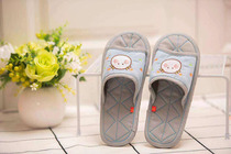 Taobao pre-sale two flowers handmade pure cotton cloth shoes lovers cartoon embroidered home shoes