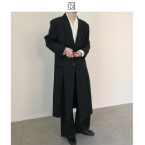 COLN's sharing of this long pleated suit on both sides is to hide its love for you.
