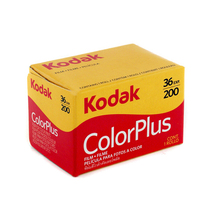 Kodak easy-to-shoot 200 colorplus 135 color negative film (2022-09)