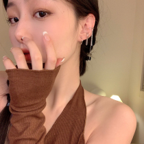 Advanced stacked earrings ear clip set girls 2021 New Tide earrings niche design feel ear ornaments