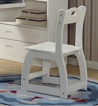 The Cruise Mater Y-18 Chair is in the