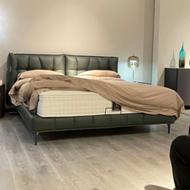 Italian minimalist light luxury leather bed high-end luxury master bedroom atmospheric double soft bed 1 8 meters wedding bed 2021 new