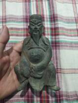 Antique bronze ware Buddha statues compliment the thick and heavy reincarts of the old rustic antique pendulum collection Jiao