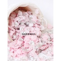Wedding ceremony wedding room decoration equipment simulation non-woven fake rose petals hand flower marriage proposal romantic confession