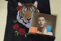 Tiger environmental protection bag shop Li Ronghao model inner di brand new unopened sticker Sparrow ears