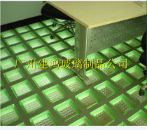 Solid glass floor tiles wear-resistant and anti-skid large quantity