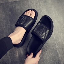 Summer 2022 new mens - ins Chauffles summer beach nets red slippers outdoor outside wearing sandals to the outside of the senses