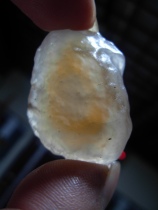 Gobi Agate rough shape Agate silver root Agate carving material Sugar heart Agate rough necklace pendant