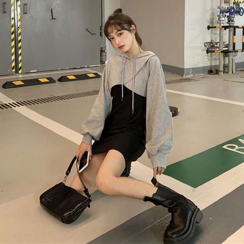 Sweet hot skirt black skirt spring dress 2021 new Korean version of the casual temperament short sling skirt dress girl