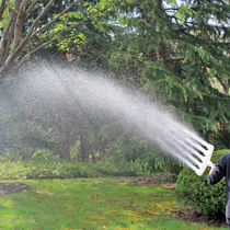 Vegetable Watering artifact Water pump water pipe nozzle atomized sprinkler irrigation water spraying vegetable watering garden watering flowers