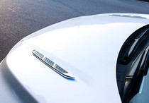 ? Buick Regal GS LaCrosse Shark Gill Simulation Inlet and Outlet Side Outlet Car Modified Hood Car Sticker