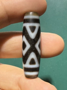 天珠8385　　金剛三眼天珠 原礦西藏三眼天珠金剛蓮花三眼天珠佛珠手串項鏈吊墜配珠配飾