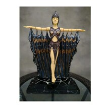 (Weroni European Crafts) Art Character Orbents-Pleated Skirt Dancer Resin Painted Desktop