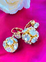 vintage 80s hand-in-ear clip for the vintage