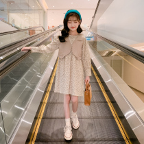 Hong Kong girls  suit spring and autumn 2021 new western style Korean version of the middle and large childrens vest dress two-piece childrens clothing
