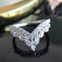 Large V-shaped a total of 40 minutes T square diamond inlaid with 18k white gold ring row ring female ring single wear and fold wear large
