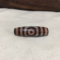 Tibetan monasteries bound to pure Tianzhu with red cinnabar three-eyed beads wrapped in pulp Heavy weathering vicissitudes of life