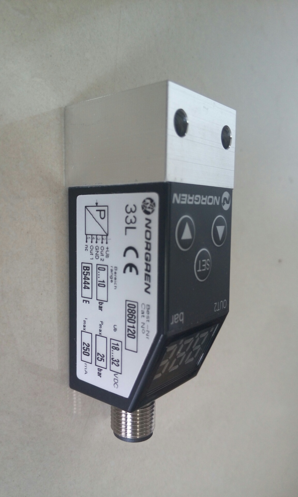 8273300.9101.024.00 German Buschjost solenoid valve specializing in the sale of crown solenoid valve