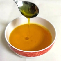 Gansu specialty pure flaxseed oil cold pressed flaxseed oil Non-GMO pure natural moon seed edible oil 5 liters