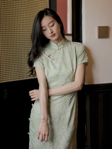 Small Step Tone Flap Flap Buckle Traditional improved qipao with long collection waist display slim jacquard retro dress temperament