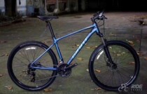 GIANT GIANT ATX810 mountain bike aluminum frame 24-speed oil disc aluminum alloy lock front fork