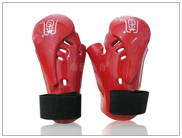 Qin vertical 4030 thickened high-quality Taekwondo molding protective guards a molded ITF competition training dedicated