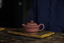 Gu Jingzhou Gao Tu Bao Xiuyun Zisha Factory old artist (Xiangyun Linghua) bottom groove Qing