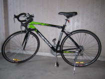 R-902 road bicycle