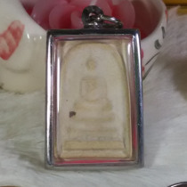 Thai Orthodox temple Antiquity Buddhist Sotun Temple 40 years ago The exit of the tower with Lingshi Chongdi Buddha is a solitary item in the sea