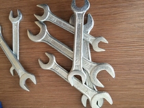Factory direct sales high-strength open-end wrench forging open double-headed manual wrench simple open-end wrench