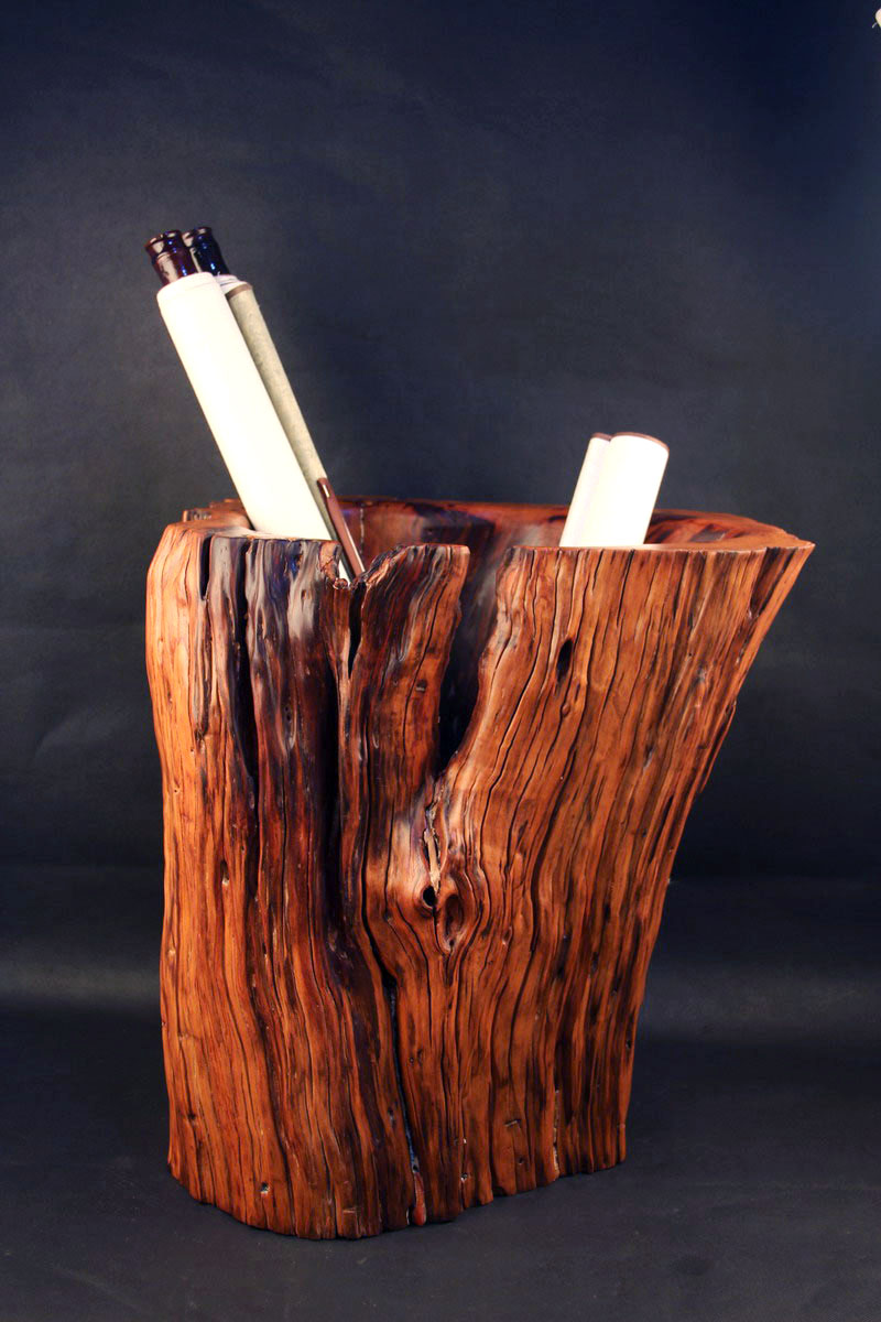 Taishan hundred-year-old apricot wood aging material natural with the shape of the root carving reel painting tube 2