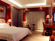 Berman Hotel Guangzhou Tianhe Tangdong Subway Station Pazhou Convention and Exhibition Center Branch Man enjoys a big bed room