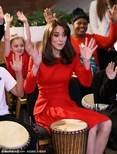 凯特王妃明星同款晚会套装红裙2024欧美秋装修身长袖婚宴礼服