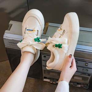 环球小熊帆布鞋女2023新款原创设计夏季透气运动休闲学生厚底板鞋